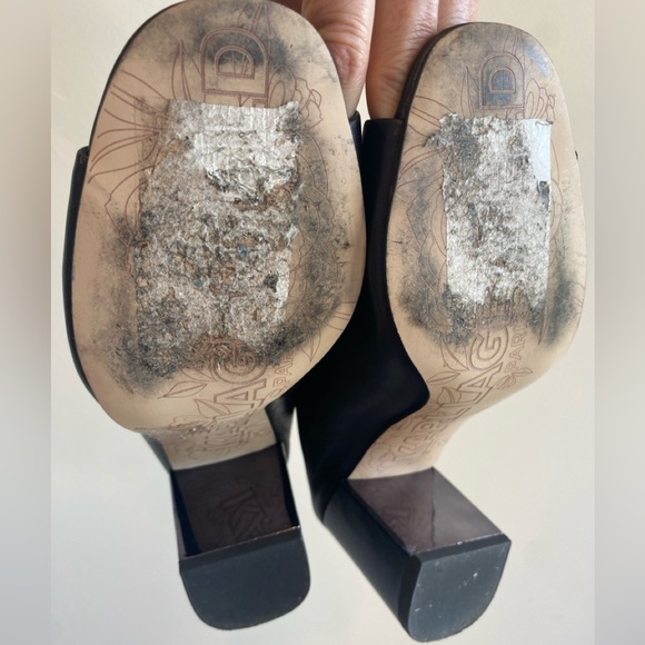 Open toe with chunky heel black summer mule - Picture 4 of 4